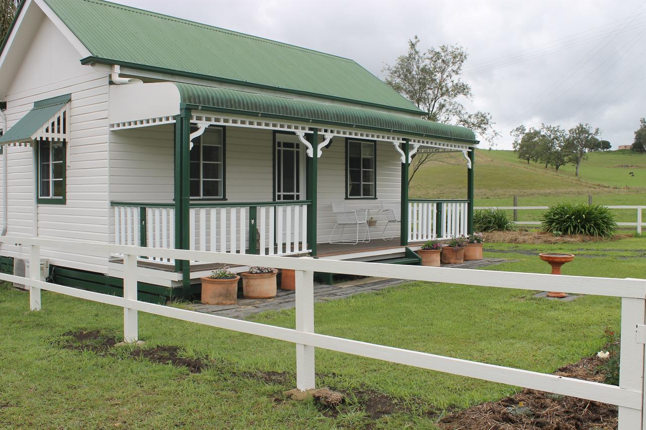 The Dollhouse Cottage Horseshoe Creek Bagian luar foto